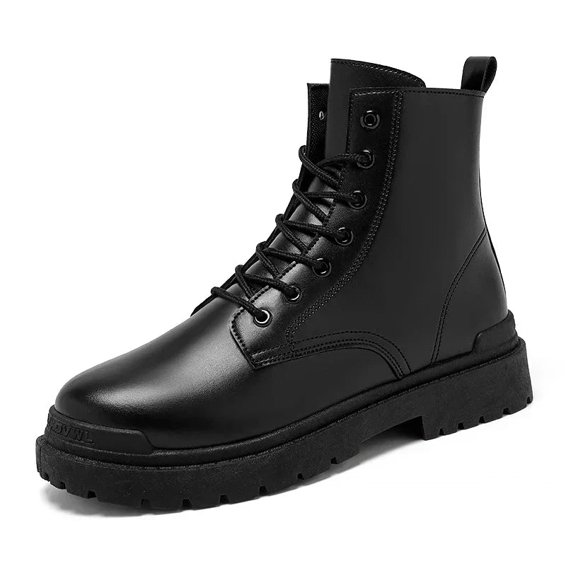 Bota Masculina em Couro Azzara AZ28