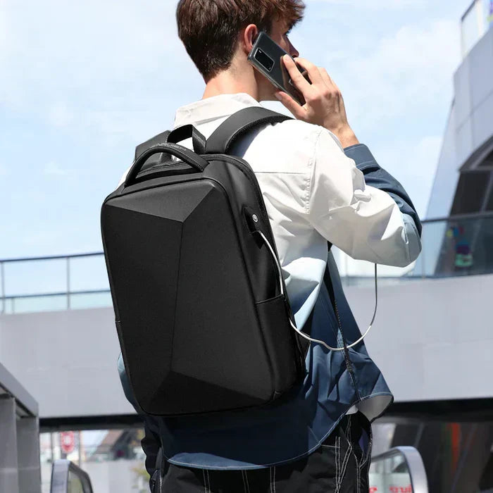 Mochila Executiva - Notebook 14`, Expansível, impermeável e Porta USB Azzara AS151